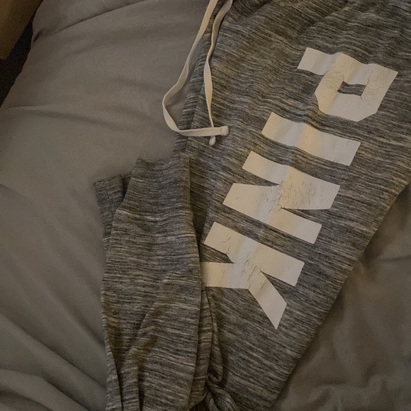 PINK joggers - Picture 4 of 4